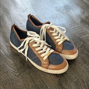 Guess Blue and Brown Casual Sneakers with Vintage Appeal